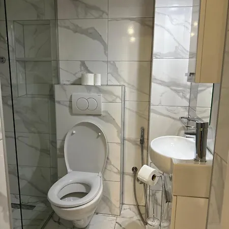Lilium Apartment